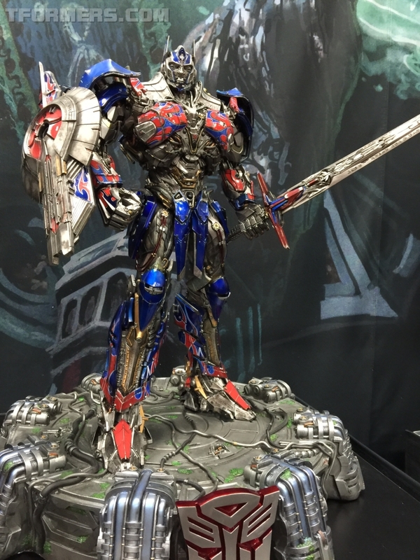 SDCC 2015   Transformers Statues From Sideshow Optimus Prime, Megatron, Bumblebee  (3 of 13)